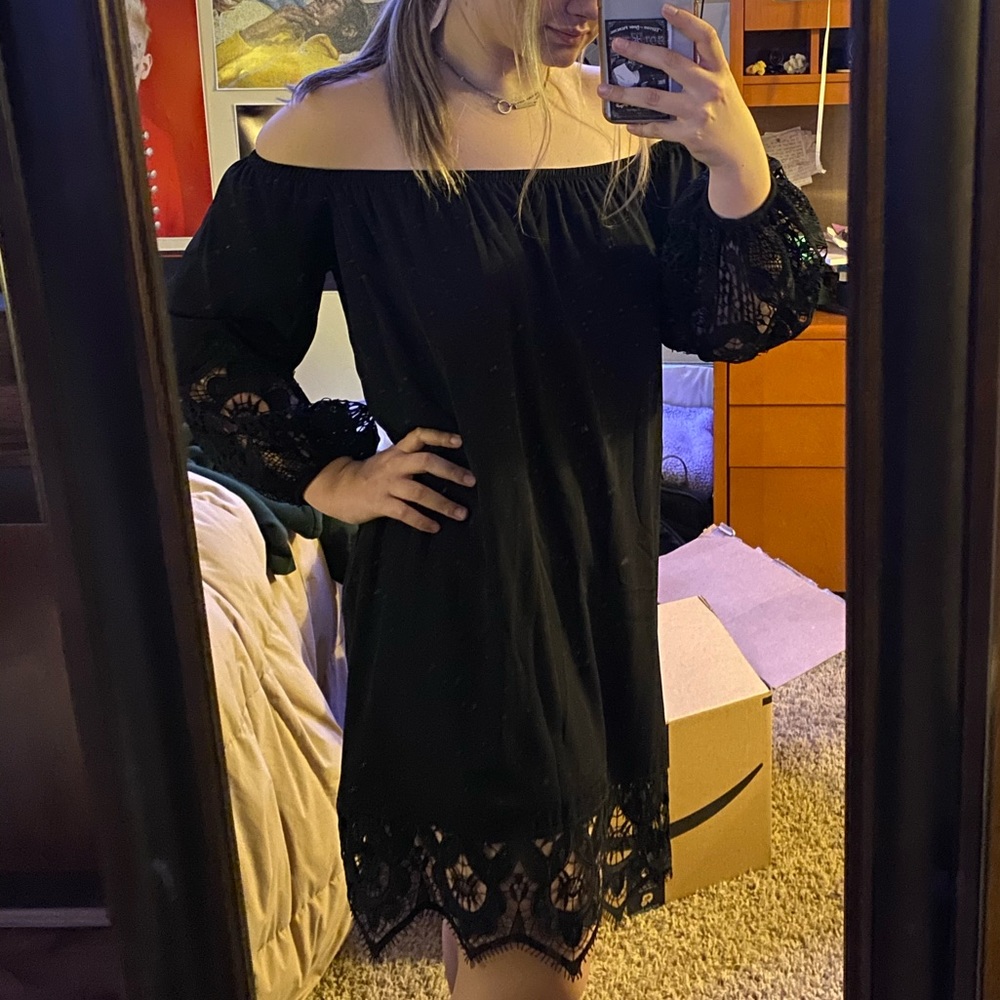 Vava by Joy Han flowy with black lace dress